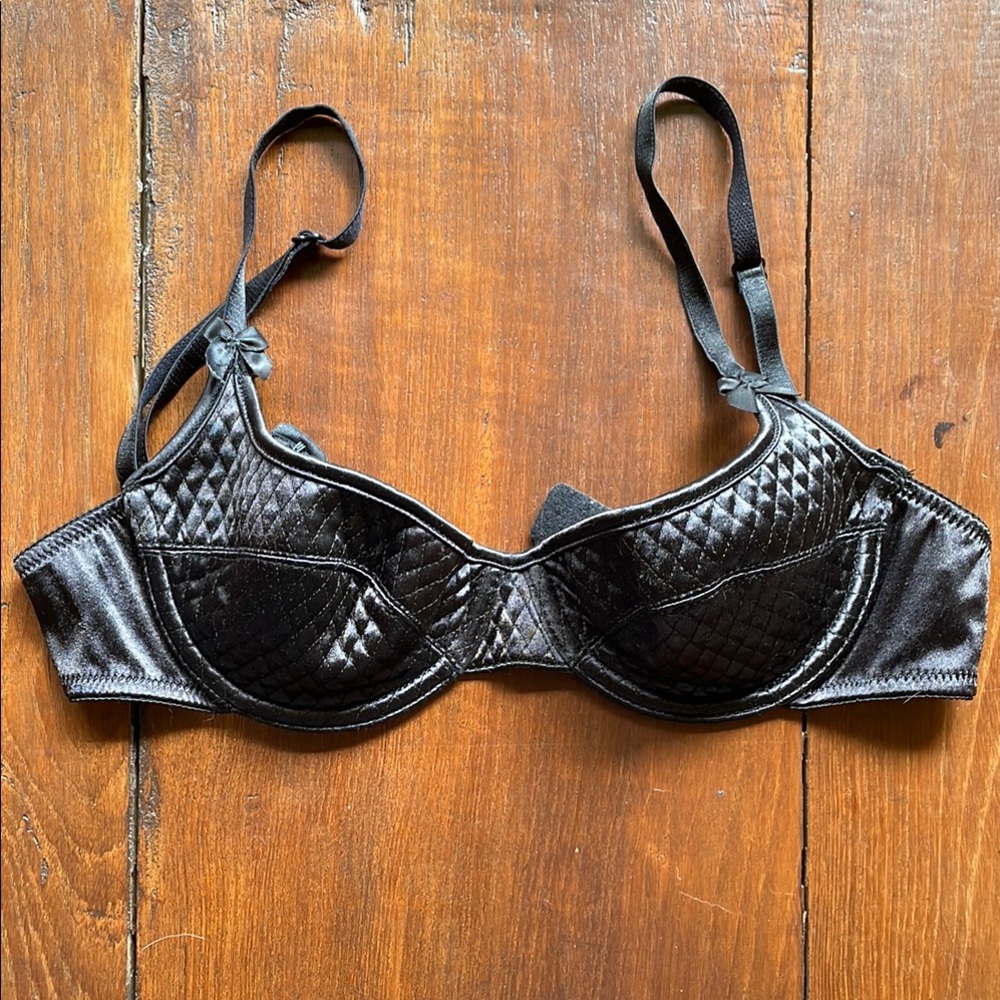 Vintage Victoria's Secret balconette bra